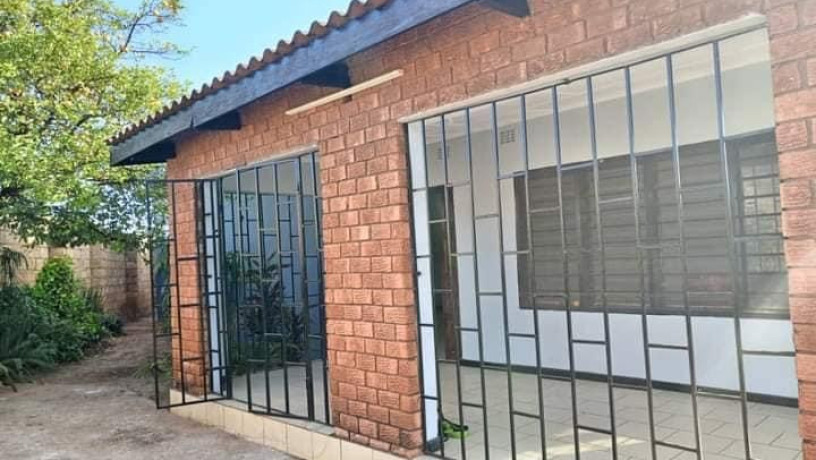 3-bedroom-house-for-rent-in-chilenje-big-1