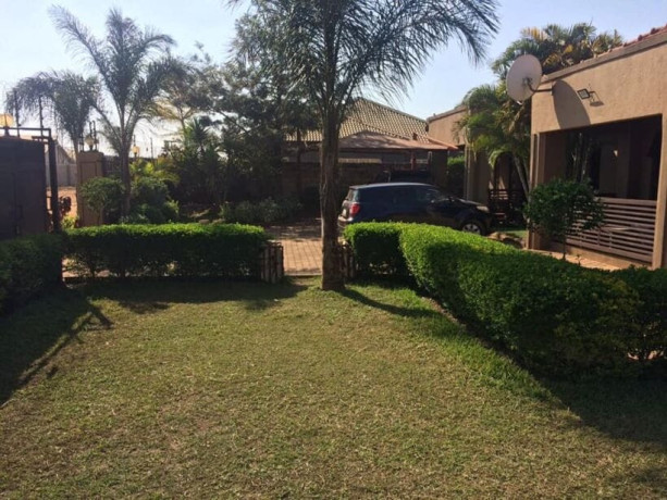 4-bedroom-house-for-sale-in-chalala-big-2