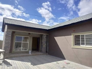 3 Bedroom House For Sale In Chalala