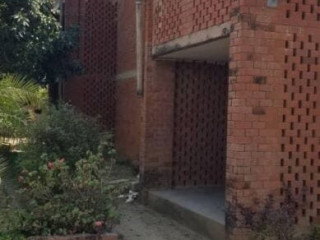 2-bedroom-flat-for-sale-in-longacres