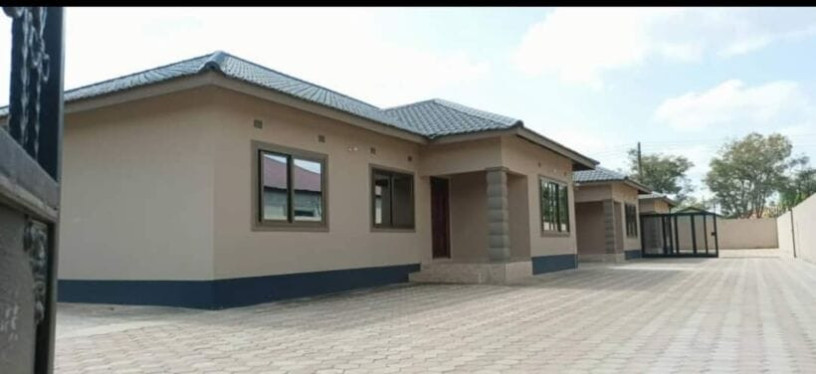 3-bedroom-flat-for-rent-in-ibex-meanwood-big-0
