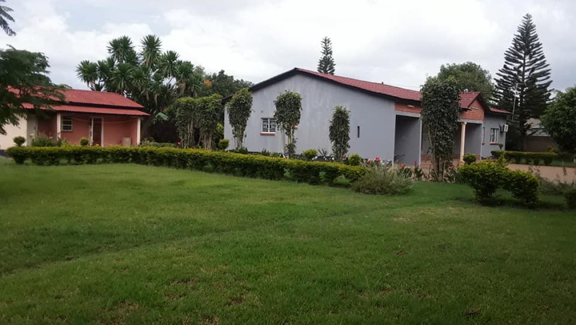 4-bedroom-house-for-rent-in-makeni-big-1