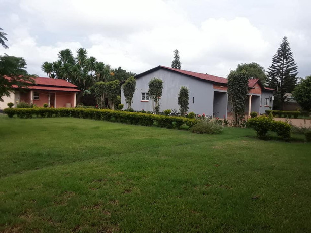 4-bedroom-house-for-rent-in-makeni-big-1