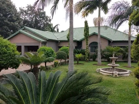 4-bedroom-house-for-sale-in-chudleigh-big-1