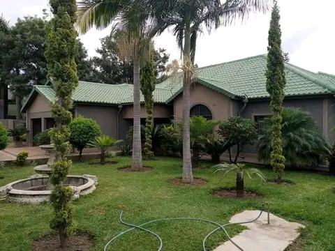 4-bedroom-house-for-sale-in-chudleigh-big-3