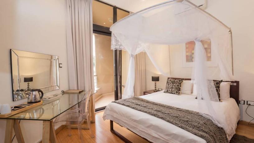 4-bedroom-apartments-for-sale-in-roma-big-8