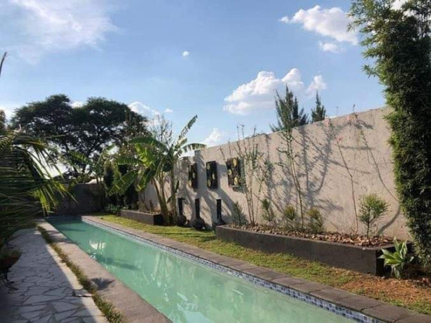 4-bedroom-house-for-sale-in-eureka-park-big-1