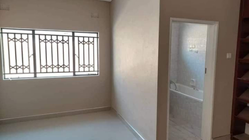 2-bedroom-flat-for-rent-in-chalala-big-2