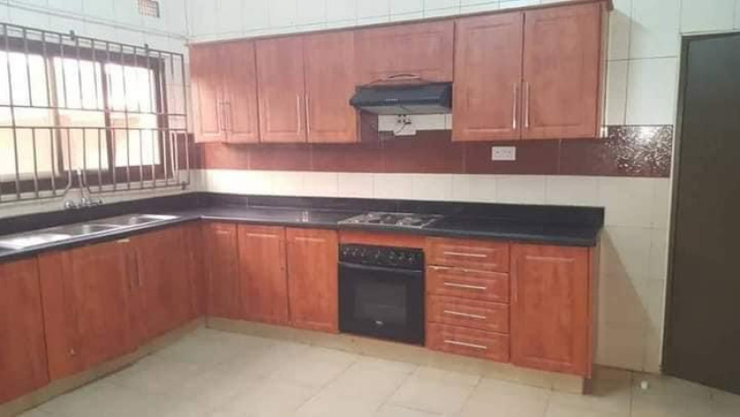 2-bedroom-flat-for-rent-in-chalala-big-2