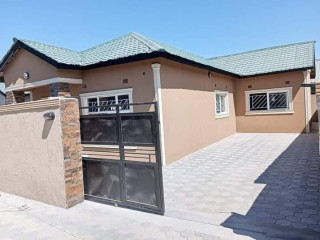 3 Bedroom House For Sale In Chalala