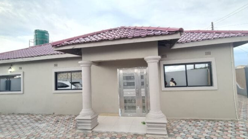 3-bedroom-house-for-sale-in-kabanana-big-8