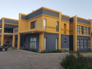 5 Bedroom House For Rent In Silverest