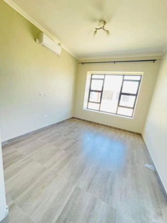 2-bedroom-flat-for-rent-in-lilayi-big-5