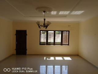 2 Bedroom Flat For Rent in Woodlands Chalala