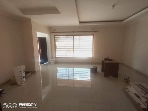 2-bedroom-flat-for-rent-in-chamba-valley-big-5