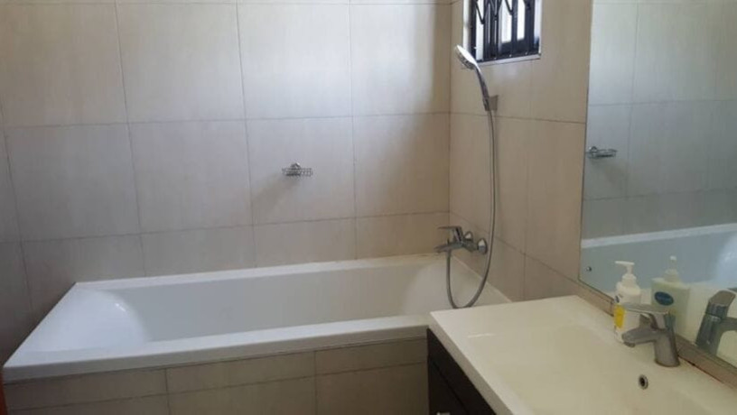 4-bedroom-flat-for-rent-in-longacres-lusaka-big-8