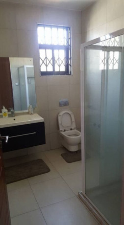 4-bedroom-flat-for-rent-in-longacres-lusaka-big-9