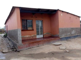 4 Bedroom House For Sale In Choma