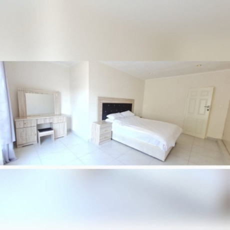 2-bedroom-flat-for-rent-in-roma-big-7