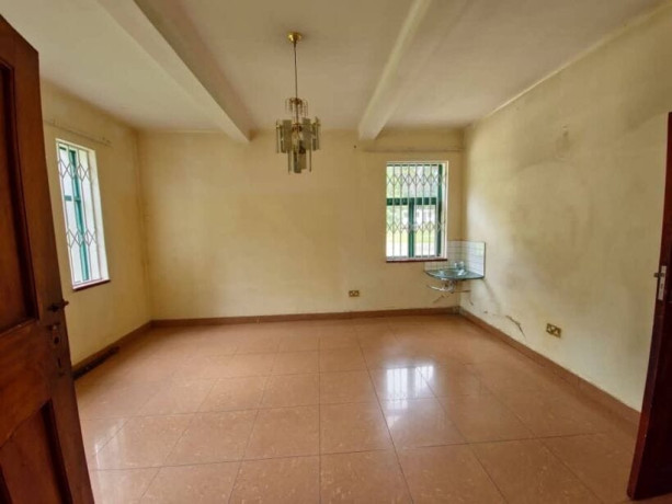 4-bedroom-house-for-rent-in-rhodespark-big-7
