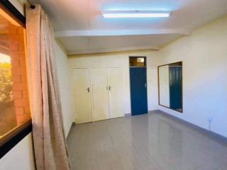 2 Bedroom Flat For Rent in Rhodes Park