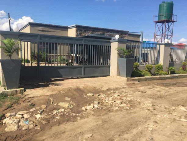 2-bedroom-house-for-rent-in-chamba-valley-big-3