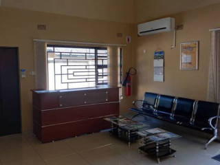 200sqm-office-space-for-rent-in-rhodes-park