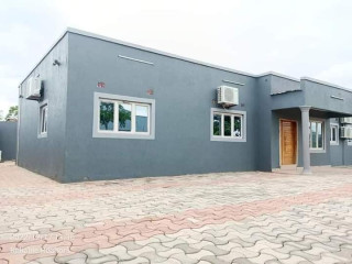 3-bedroom-flat-for-rent-in-chalala