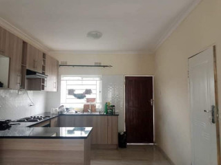 3 Bedroom Flat For Rent In Lilayi