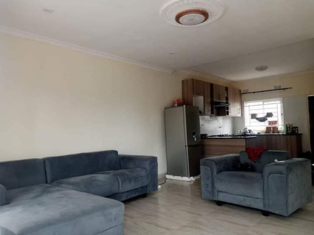 3-bedroom-flat-for-rent-in-lilayi-big-2