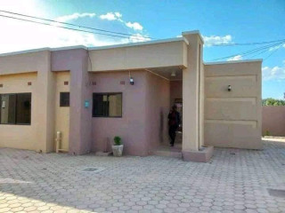 2 Bedroom Flat For Rent in Chalala