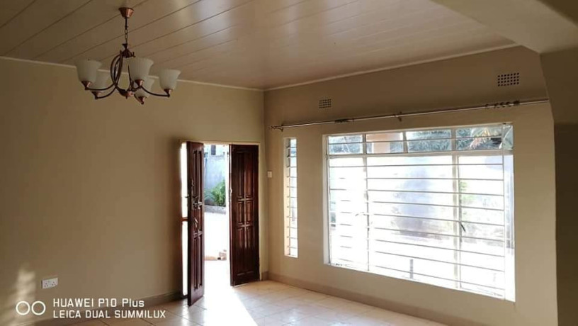 3-bedroom-flat-for-rent-in-chalala-big-3