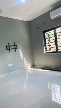 executive-3-bedroom-flats-for-rent-in-ibex-meanwood-big-7
