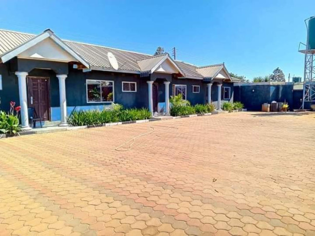 2-bedroom-flat-for-rent-in-chalala-big-0