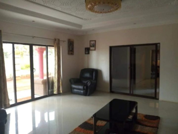 executive-house-for-sale-in-ibex-meanwood-big-8