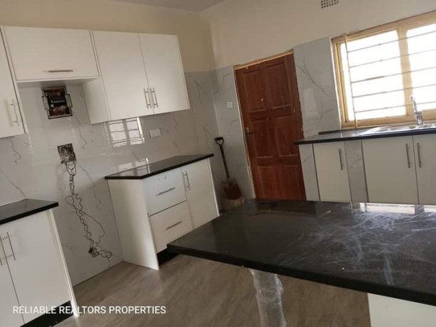 3-bedroom-flat-for-rent-in-libala-south-big-2