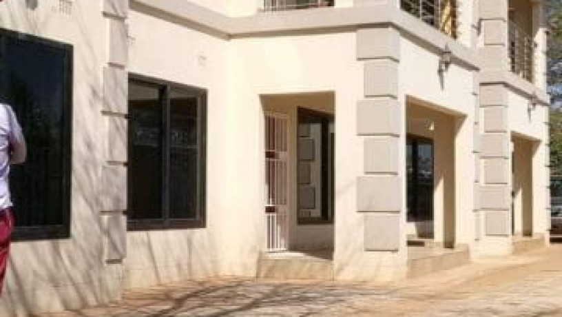 3-bedroom-flat-for-rent-in-ibex-hill-big-1