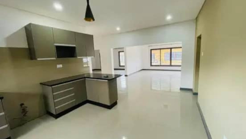 3-bedroom-flat-for-rent-in-ibex-hill-big-2