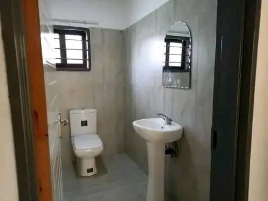 3-bedroom-flat-for-rent-in-ibex-hill-big-8