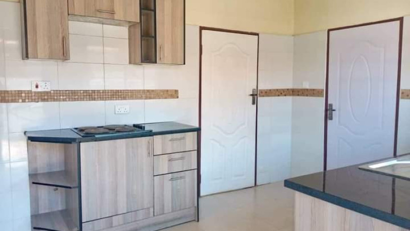 3-bedroom-flat-for-rent-in-new-kasama-big-0