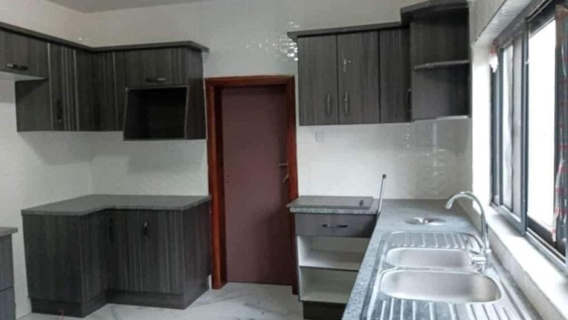 3-bedroom-flat-for-rent-in-makeni-big-5