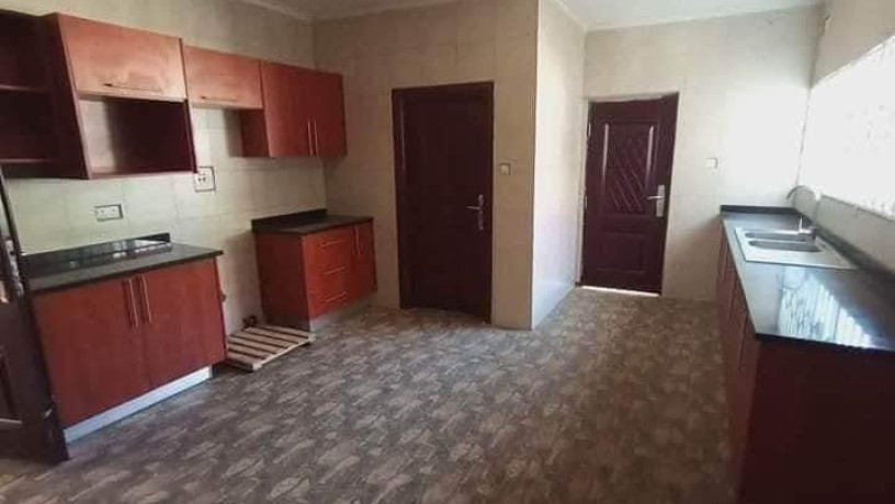 3-bedroom-flat-for-rent-in-makeni-big-1