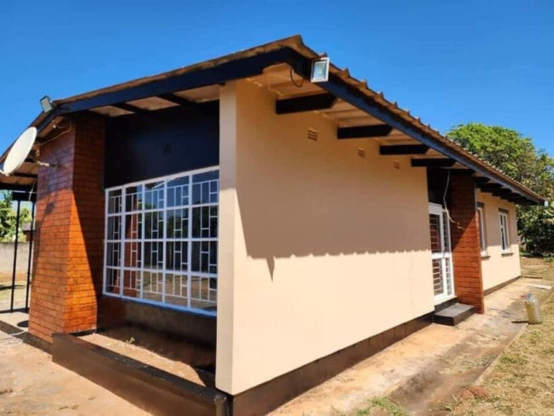 3-bedroom-house-for-rent-in-avondale-big-1