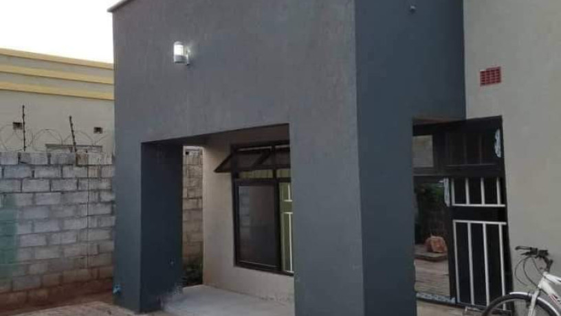 neat-and-spacious-3-bedroom-apartment-for-rent-in-chalala-big-8