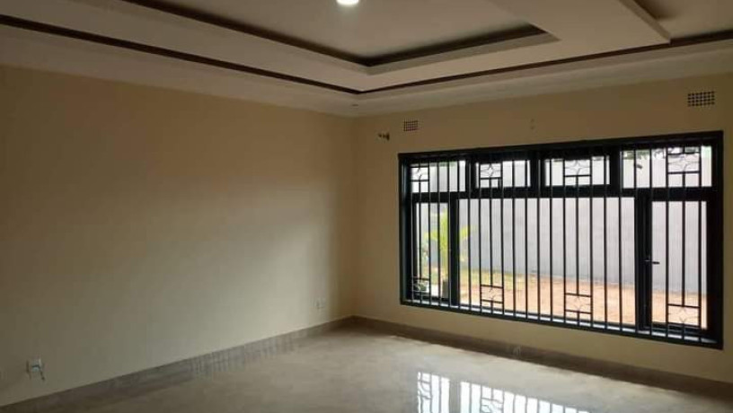 4-bedroom-flat-for-rent-in-makeni-east-big-5