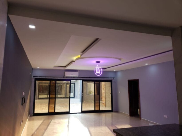 modern-two-bedroom-apartment-for-rent-in-ibex-hill-big-7