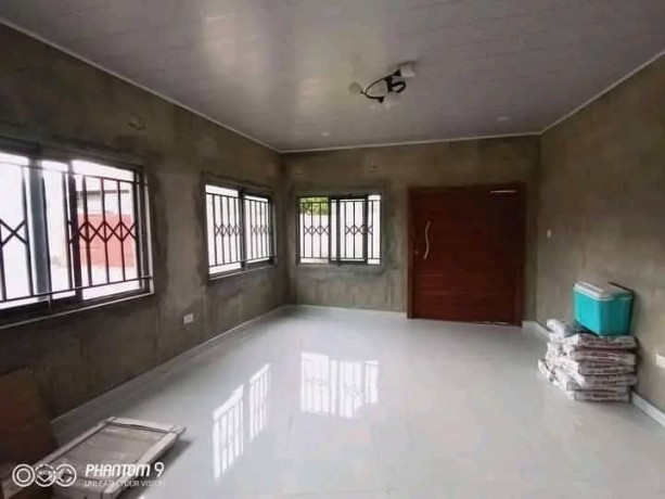 recently-built-3-bedroom-house-with-exciting-features-big-1