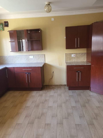 2-bedroom-flat-for-rent-in-meanwood-ibex-big-5