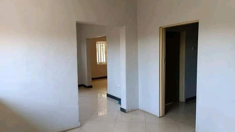 3-bedroom-flat-for-rent-in-chalala-big-2