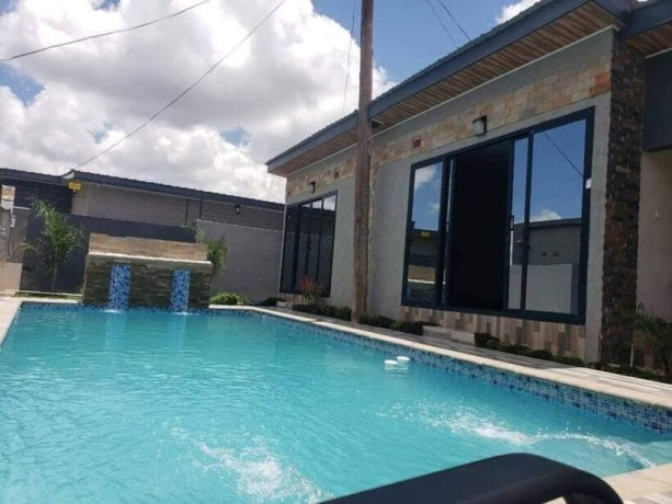 2-bedroom-flat-for-rent-in-ibex-hill-big-5